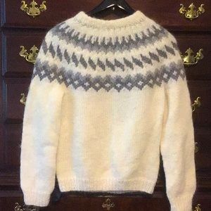 Make and Offer! Icelandic sweater Medium 100% wool